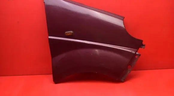 Nissan Primastar Fender