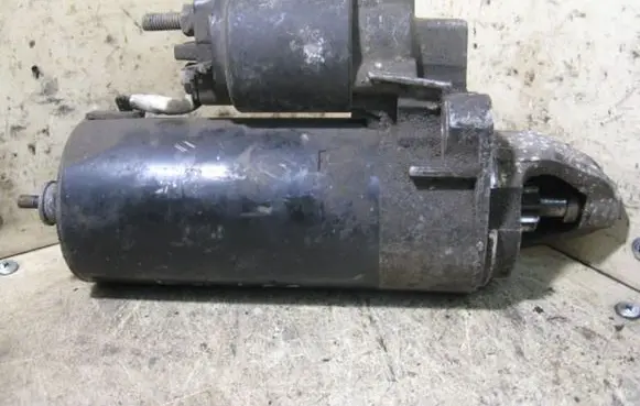 Volkswagen PASSAT B5.5 Starter motor 1005821723 42I210KW