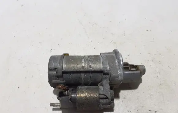BMW 5 F10 F11 Starter motor 7631558