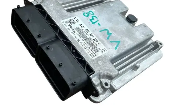 Volkswagen PASSAT B8 Engine control unit/module 04L907309P 0281031483