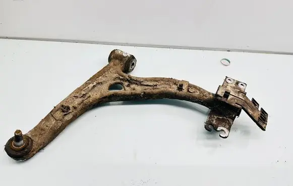 Mercedes-Benz A W176 Front lower control arm/wishbone 