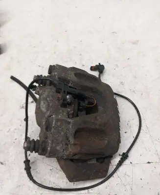 Mercedes-Benz E W212 Front brake caliper 5444C A8444