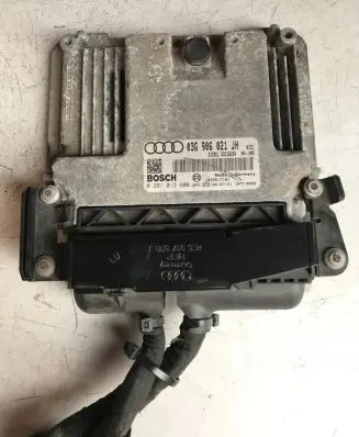 Audi A3 S3 8P Engine control unit/module 03G906021JH