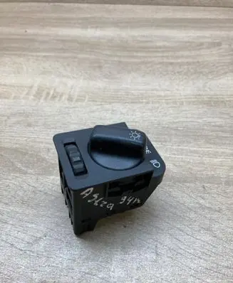 Opel Astra F Light switch 90481764 90481763