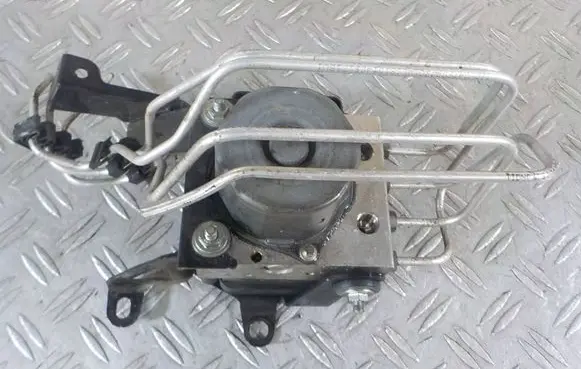 Renault Twingo III ABS Pump 4784C3423R 4214D