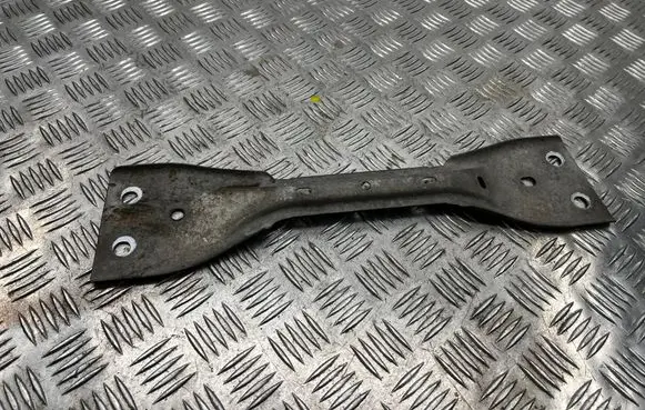 Skoda Superb B6 (3T) Muffler mount bracket/holder 3C0804421