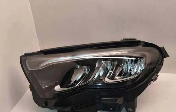 Mercedes-Benz E W214 Headlight/headlamp A2149066902 LE21A6467