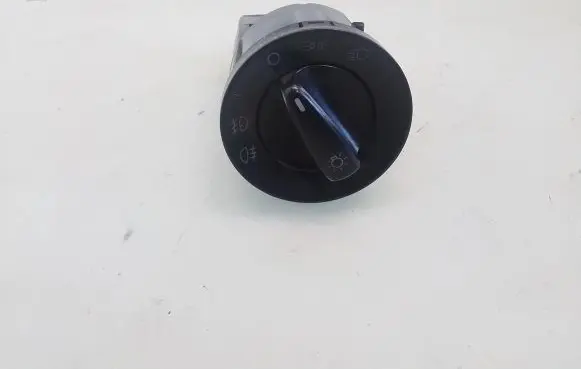Skoda Octavia Mk1 (1U) Light switch 3B0941531C