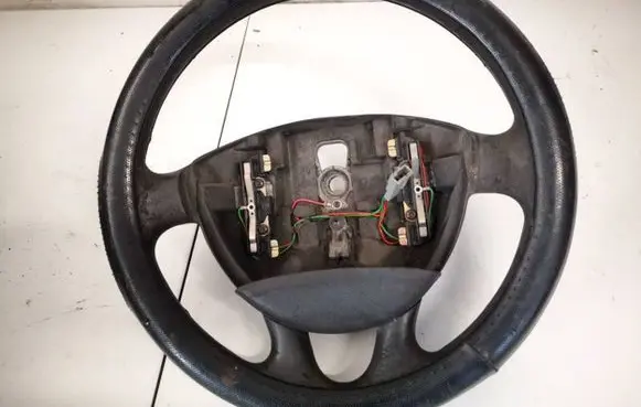 Renault Trafic II (X83) Steering wheel 8200009409