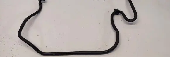 Volkswagen Tiguan Fuel line pipe 05E133723AE