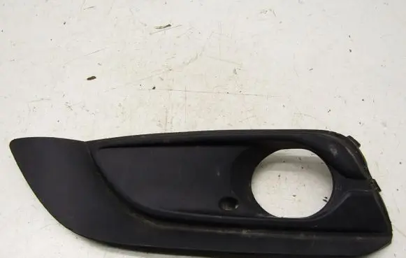Opel Crossland X Front fog light trim/grill 475498858