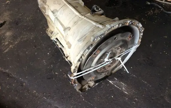 Land Rover Discovery 4 - LR4 Automatic gearbox 8HP70 GH227000AA