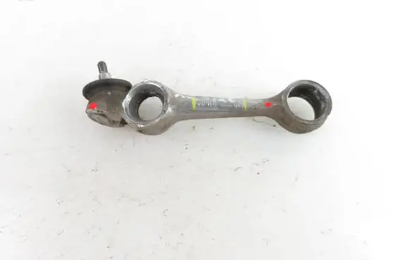Mercedes-Benz W123 Front control arm 1233330001