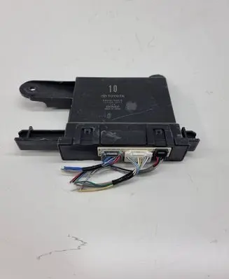 Toyota RAV 4 (XA50) Other control units/modules 8865042810