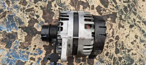 KIA Sportage Generator/alternator 2622503 373002B960
