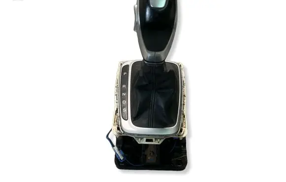 Ford Fusion II Gear shifter/selector DG9P7K004EE