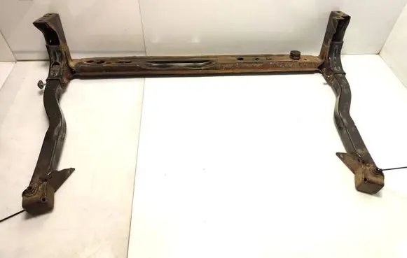 Ford Kuga II Bottom radiator support slam panel