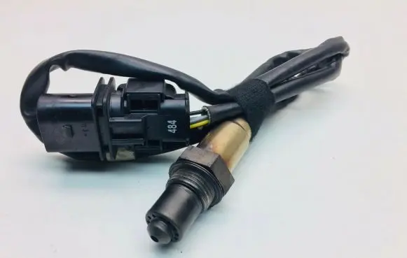 Volkswagen Touareg II Lambda probe sensor 03H906262D