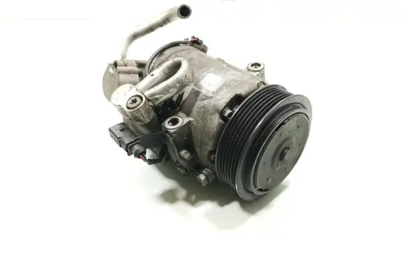 Skoda Fabia Mk2 (5J) Air conditioning (A/C) compressor (pump) 447190-8906