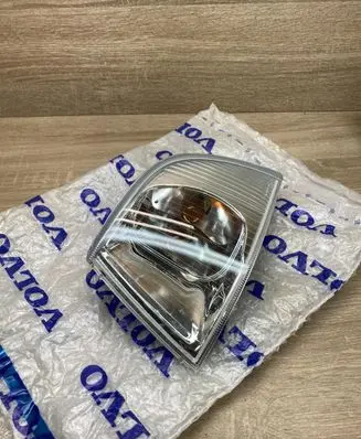Volvo S40, V40 Front indicator light 30862523