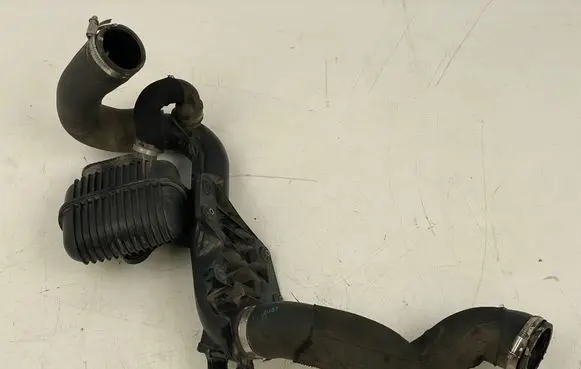 Audi Q5 SQ5 Intercooler hose/pipe 8K0145115A 8K0145832B 8K0129955A