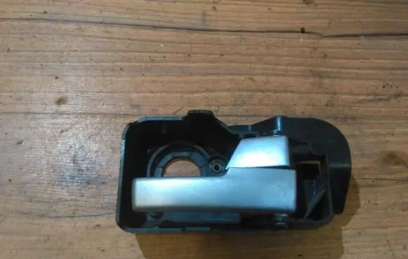 Ford Mondeo Mk III Rear door interior handle 1s71f22600ae 1s71-f22600-ae