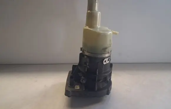 Ford S-MAX Power steering pump