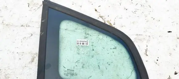 Renault Laguna III Rear side window AS2