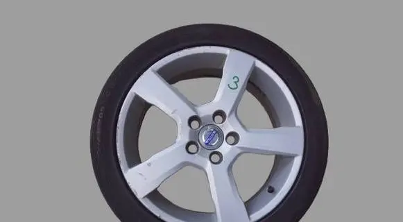 Volvo V50 R17 alloy rim 31290177