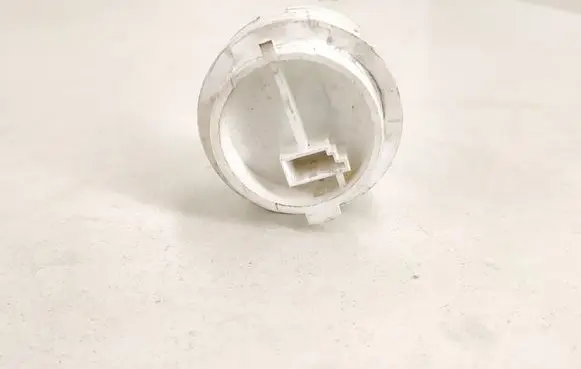 Mercedes-Benz E W211 Heater blower fan relay A2118300572 2118300572