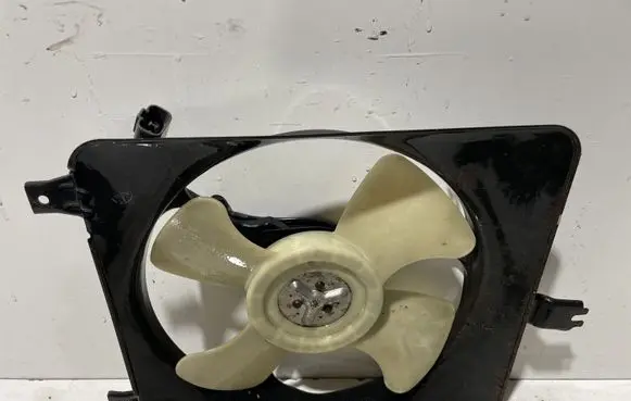 Toyota Camry Electric radiator cooling fan 1636303070