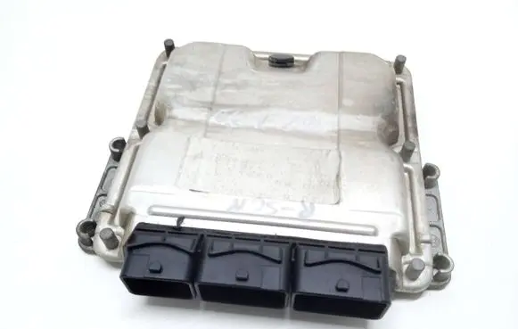 Renault Scenic I Engine control unit/module 0281011324 8200309321 8200309316