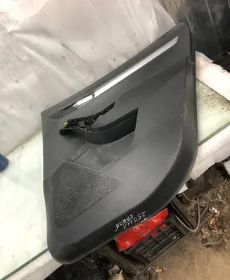 Skoda Karoq Rear door card panel trim
