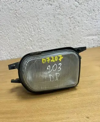 Mercedes-Benz C W203 Front fog light 15100000 D7207