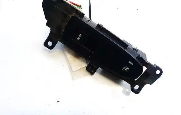 Lexus GS 300 350 430 450H Electric window control switch 8403030110