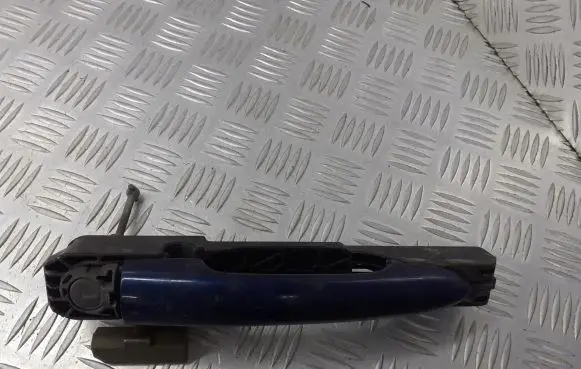 Renault Laguna II Front door interior handle 8200004746