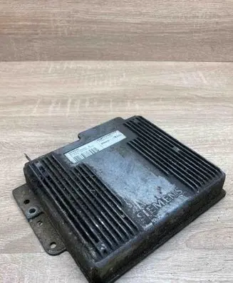 Renault Espace III Engine control unit/module ECU HOM7700867272 7700102202