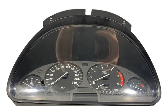 BMW 5 E39 Speedometer (instrument cluster) 8381198 62118381198