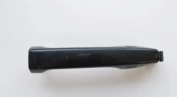 BMW 1 E81 E87 Front door exterior handle 8J138DAO
