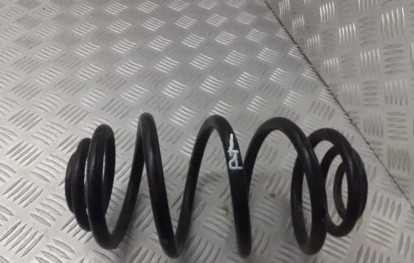 Opel Zafira B Rear coil spring