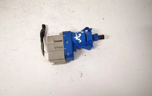 Ford Focus Brake pedal sensor switch 8t4t9g3854aa 8t4t-9g3854aa