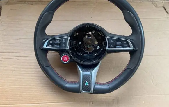 Alfa Romeo Stelvio Steering wheel 01561506630