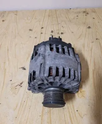 Audi A3 S3 A3 Sportback 8P Generator/alternator 03L903023A