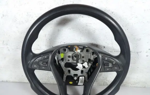 SsangYong Tivoli Steering wheel 