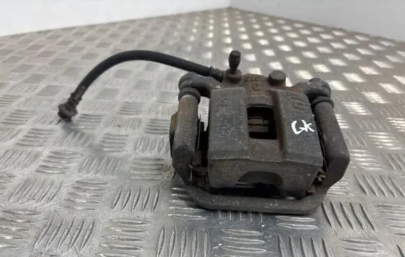 Renault Koleos I Rear brake caliper