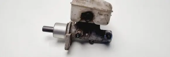Opel Zafira A Master brake cylinder 32066734