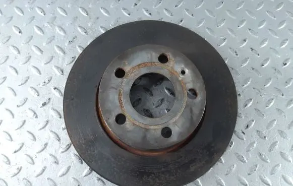 Volkswagen PASSAT B8 USA Rear brake disc 561615601 561615601A