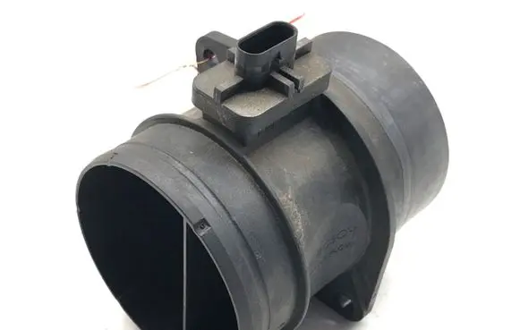 Volkswagen PASSAT B7 Mass air flow meter 0281002956