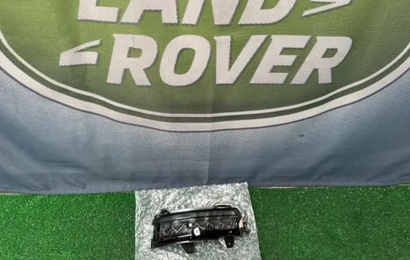 Land Rover Range Rover Evoque L551 Mirror indicator light LR048352