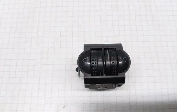 Volkswagen PASSAT B5 Headlight level height control switch 3B0941333C